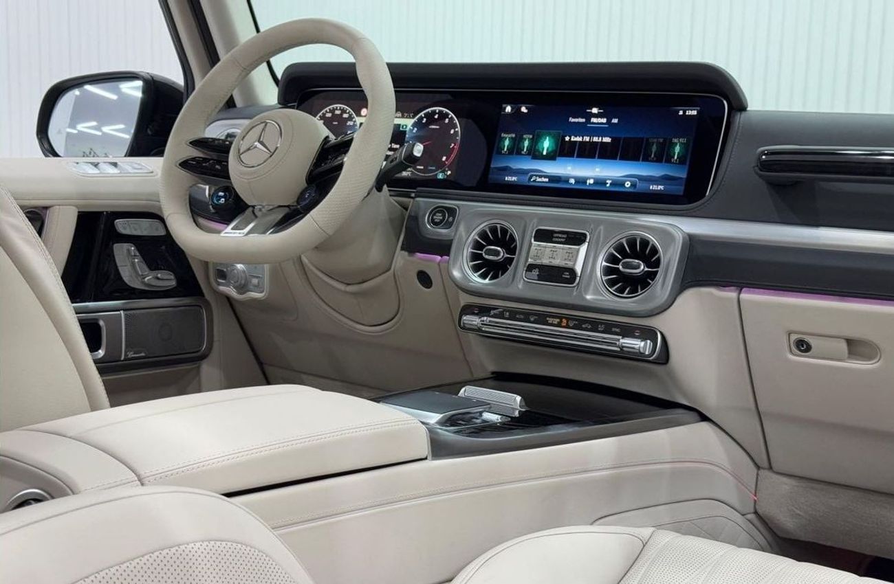 مرسيدس بنز G 63 AMG Std 4.0L *Brand New* 2025 Mercedes Benz G63 AMG, Mercedes Warranty, Fully Loaded, Delivery Kms