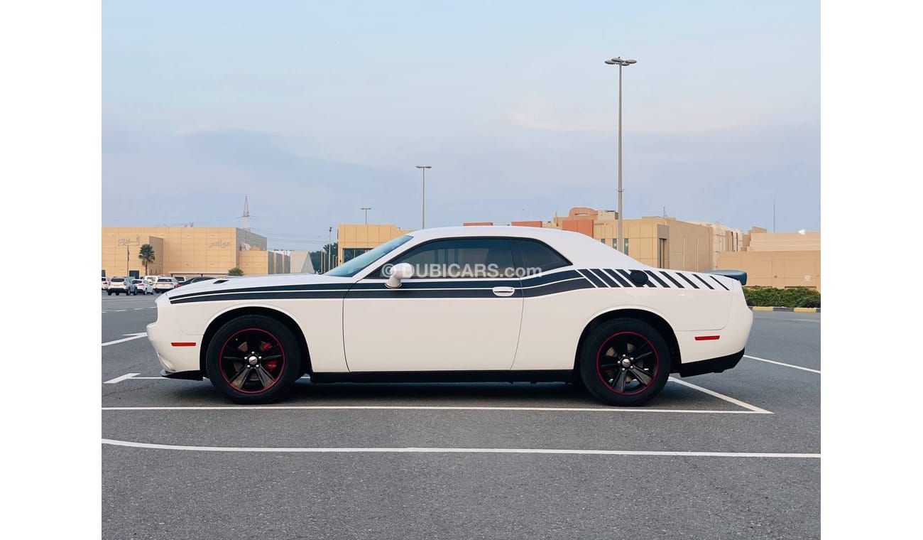 دودج تشالينجر SXT