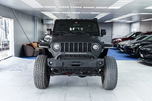 جيب جلادياتور OVERLAND Jeep Gladiator 2020 مواصفات خليجية