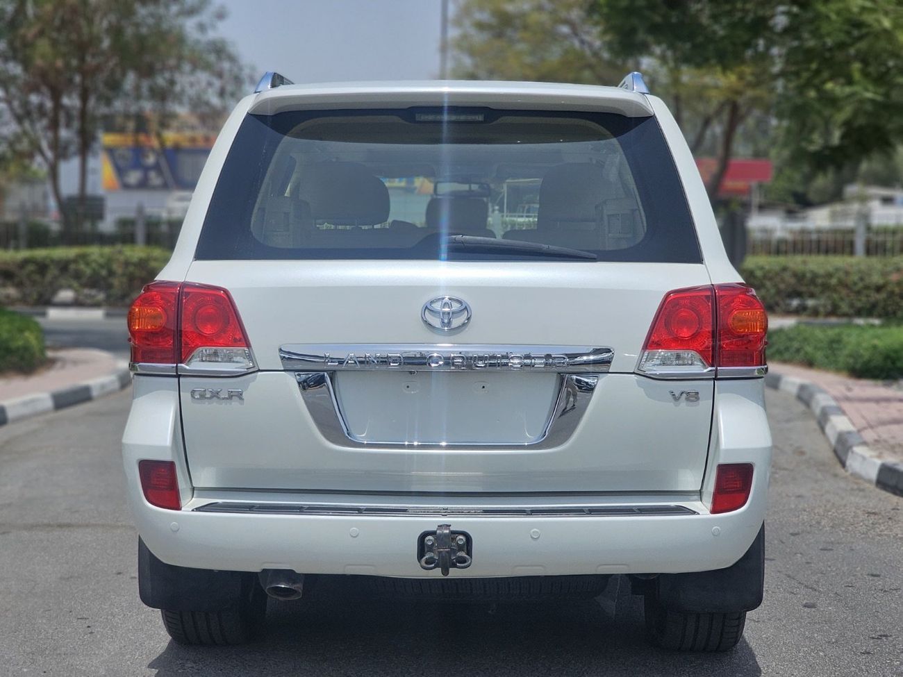 Toyota Land Cruiser GXR+ 4.6L