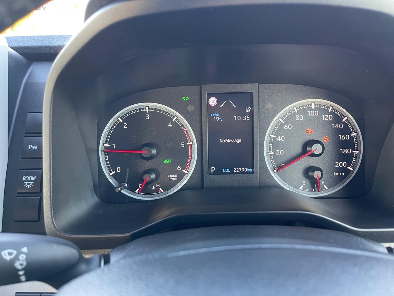 Toyota Hiace 2023 TOYOTA HIACE VAN COMMUTER