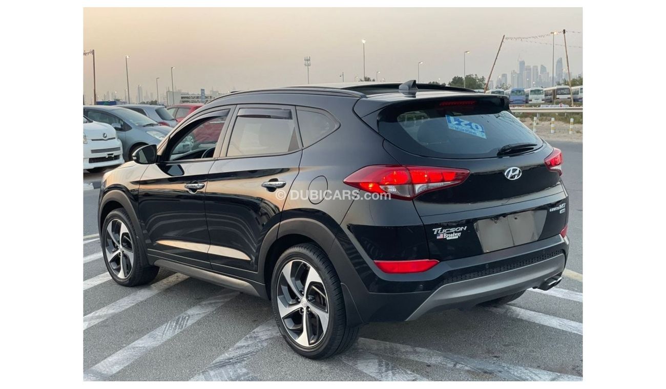 Hyundai Tucson 2016 HYUNDAI TUCSON LIMITED 1.6T / AWD / PANORAMIC / FULL OPTION