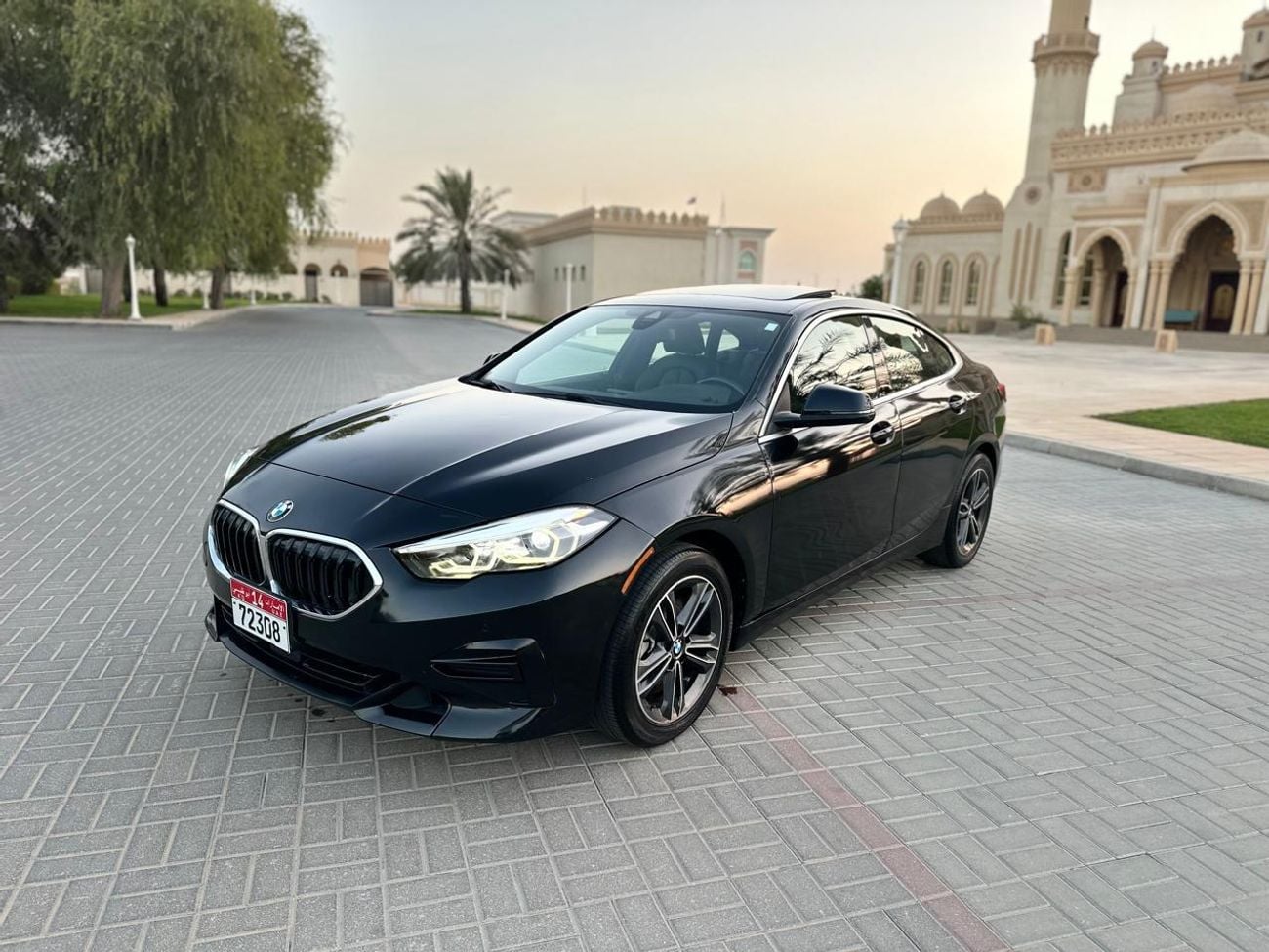 بي أم دبليو 228i