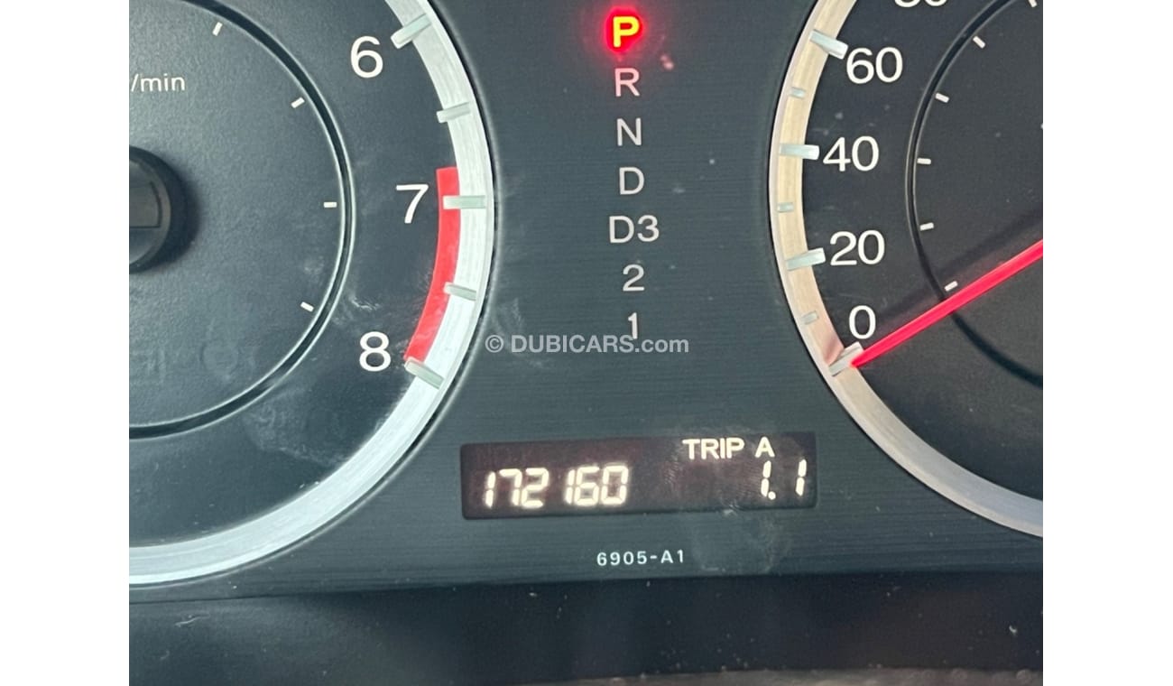 هوندا أكورد Honda Accord, 2011 GCC model, No. 2, cruise control, 172,000 km wheels, the car is in very excellent