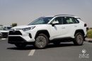 Toyota RAV4 2.0L |  XLE | AWD |  GCC Specs | Sunroof | Power Boot | 18' Alloy Wheels | Rear Camera
