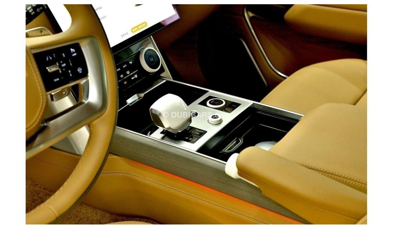 Land Rover Range Rover V8 SWB 4.4L 2023 - Local Registration +10%