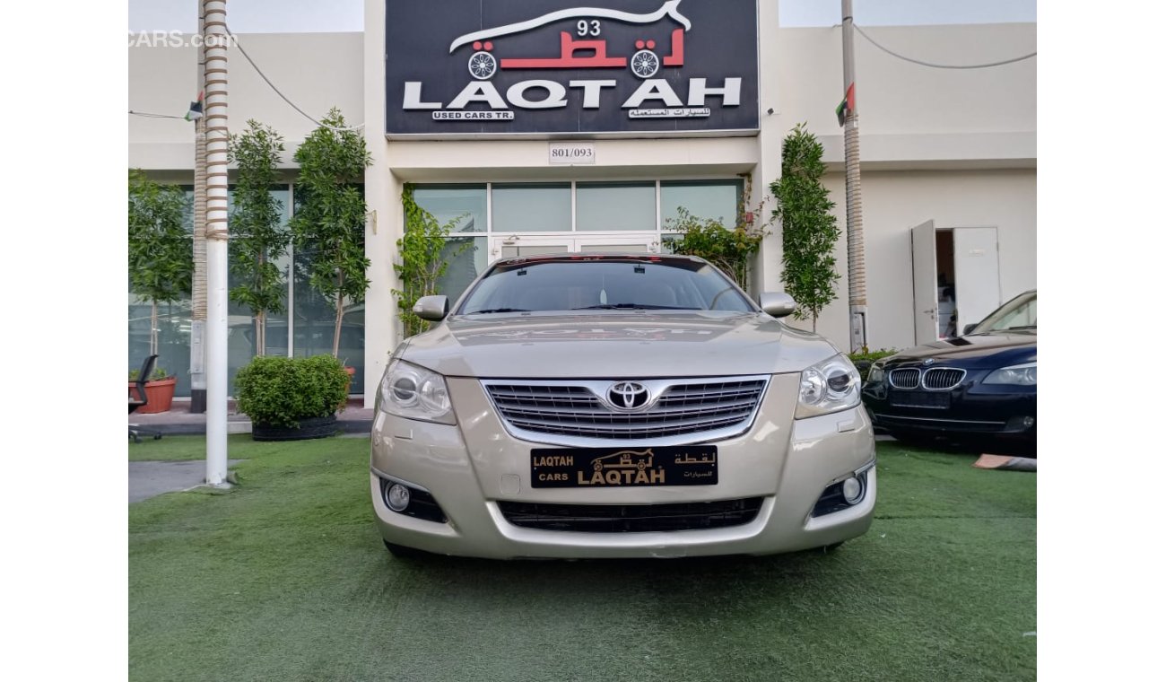 Toyota Aurion Gulf - without accidents - number one - fingerprint - aperture - screen - camera - cruise control -
