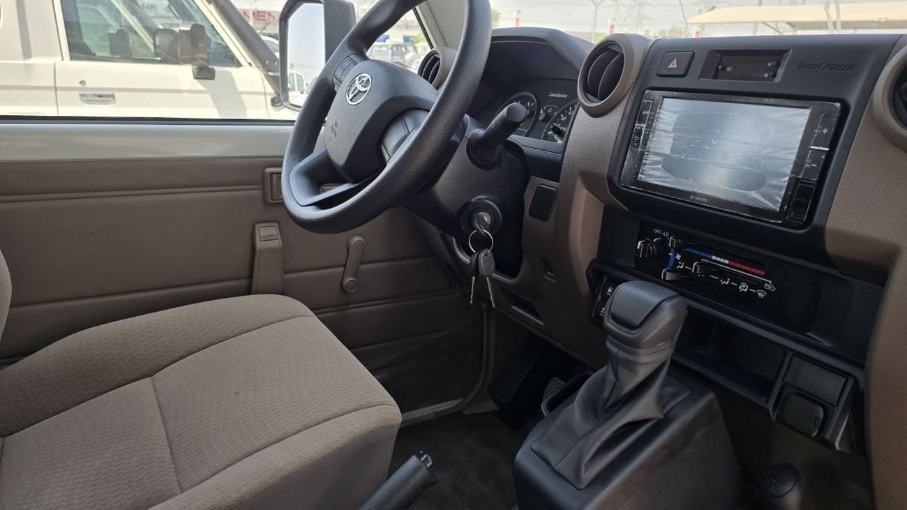 Toyota Land Cruiser 70 TOYOTA LC78 HARDTOP AT 2.8L DSL V4 MODEL YEAR 2025 COLOR WHITE