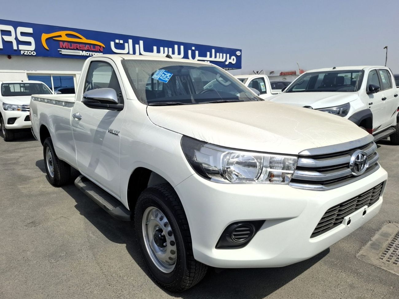 Toyota Hilux Toyota Hilux DLX 2.4L 2025 SC MT White Diesel