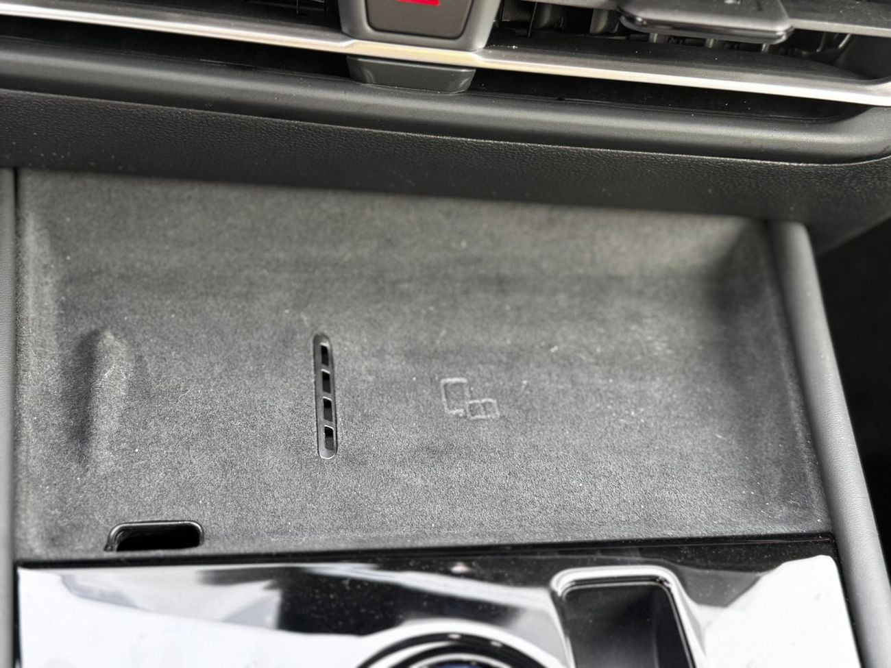 فولكس واجن تيجوان Volks wagen Tigwan R line  2.0 L. Model.  2025