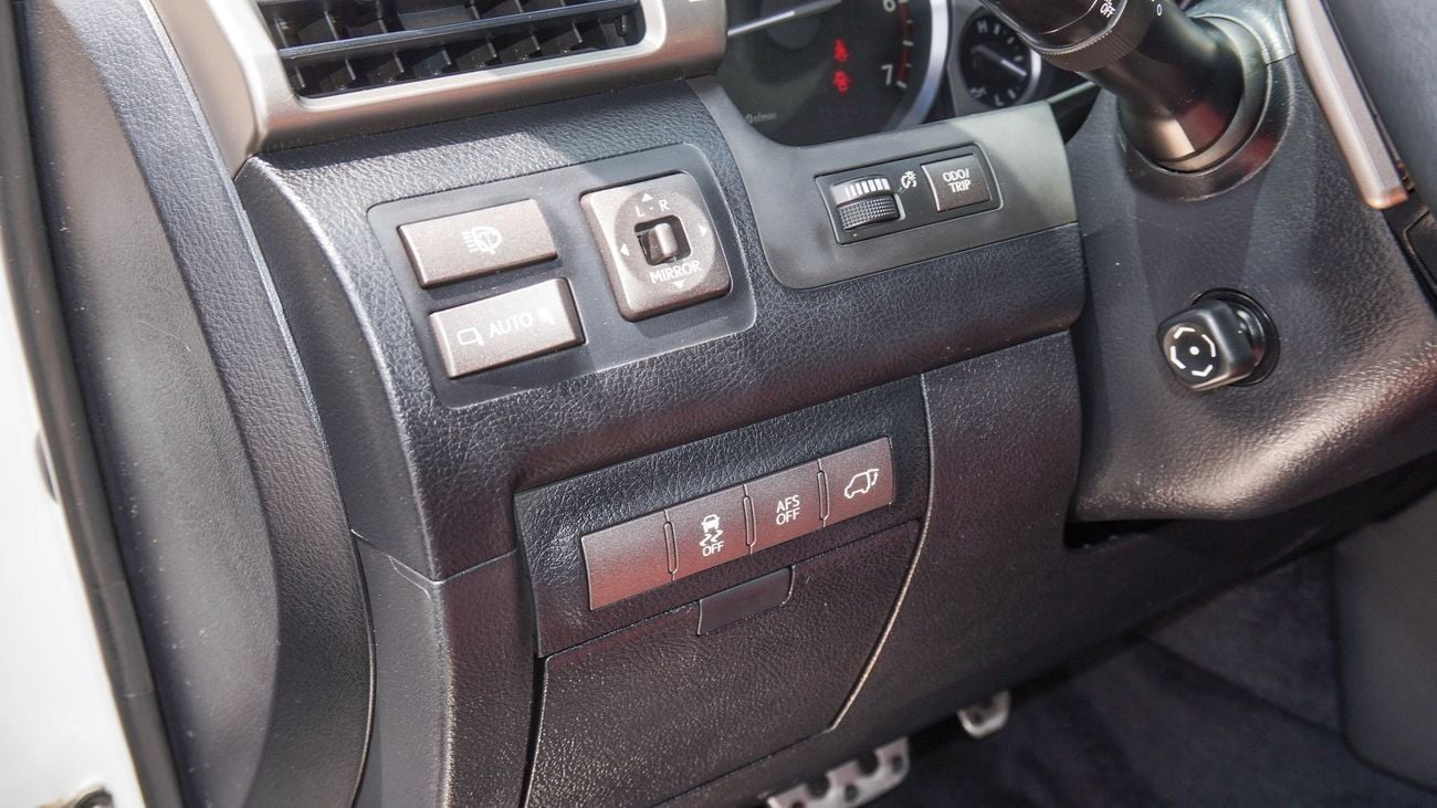 Lexus LX 570 Sport Platinum 5.7L