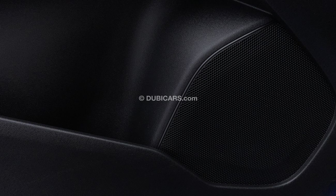 Volvo V40 T5 R DESIGN 2 | Under Warranty | Inspected on 150+ parameters