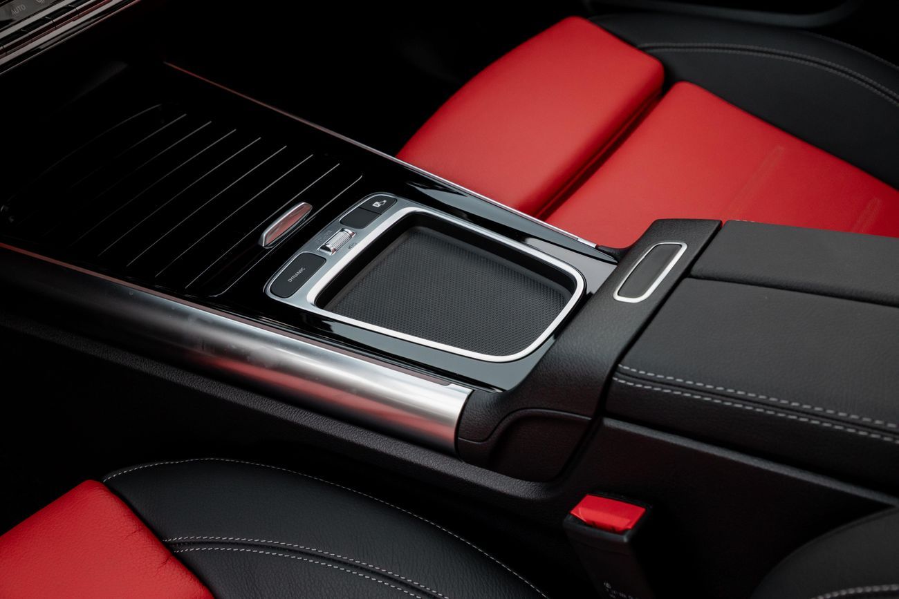 Mercedes-Benz GLA 220 GLA 35 AMG | 4,211 P.M | 0% Downpayment | AGENCY WARRANTY/SERVICE!