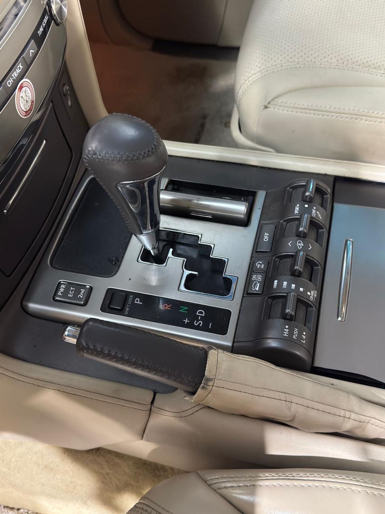 لكزس LX 570 Platinum 5.7L