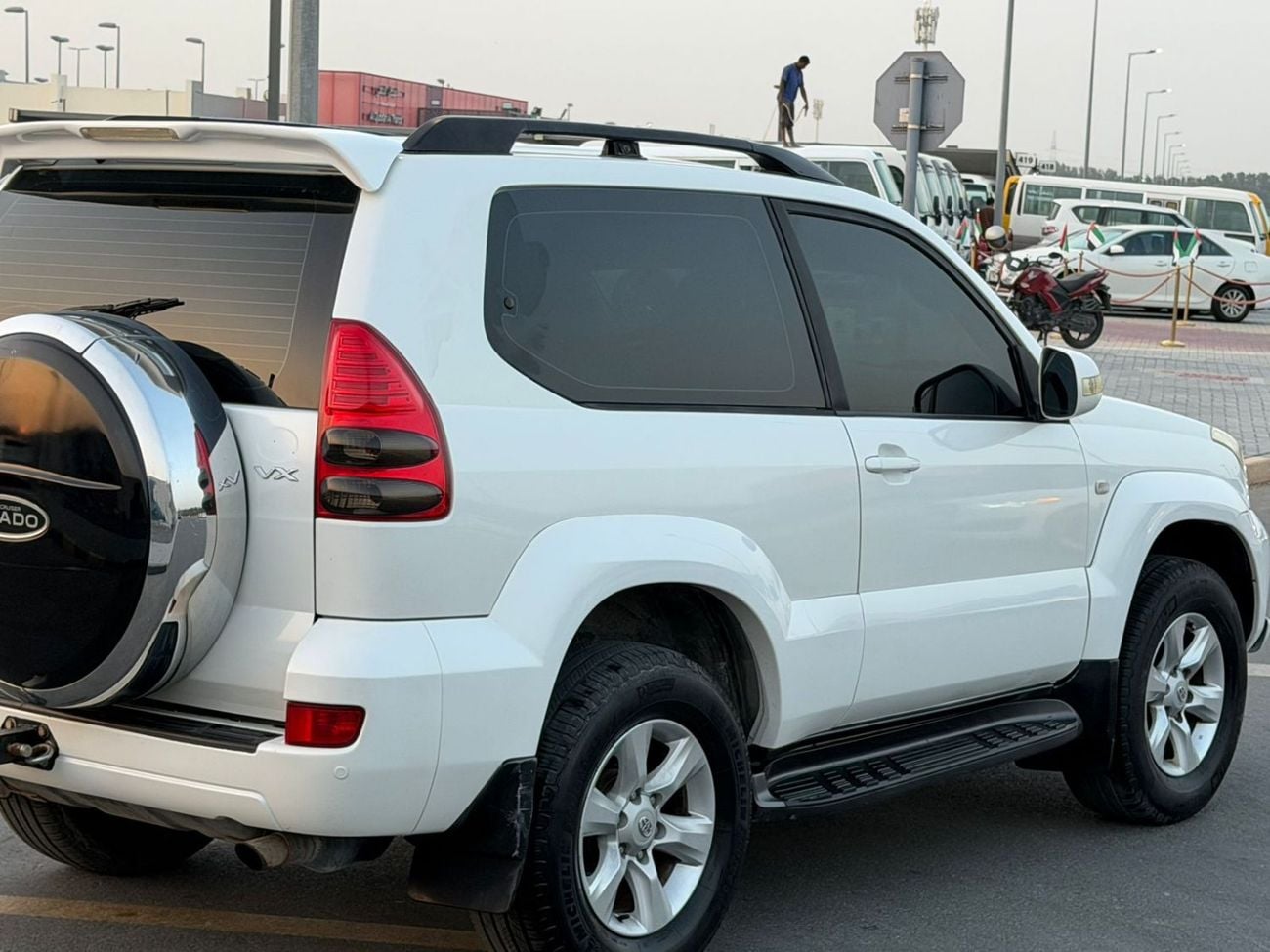 Toyota Prado VX TOP LTH first owner from the dealership, fully loaded