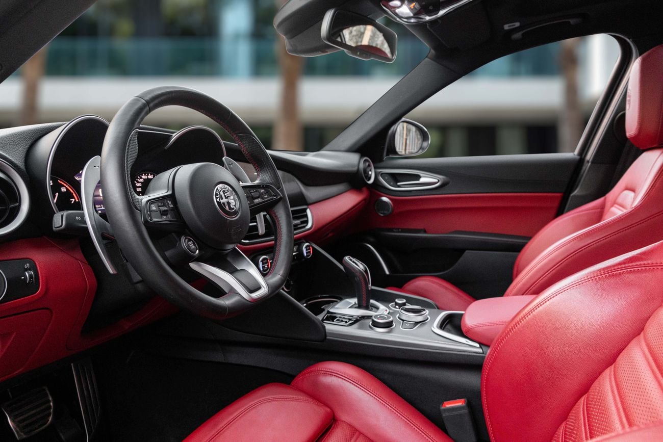 Alfa Romeo Giulia Alfa Romeo Giulia Velove