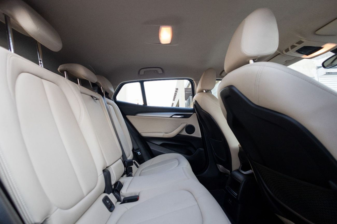 بي أم دبليو X2 sDrive20i 2.0L BMW X2 sDrive20i 2020 GCC under Warranty with Flexible Down-Payment.