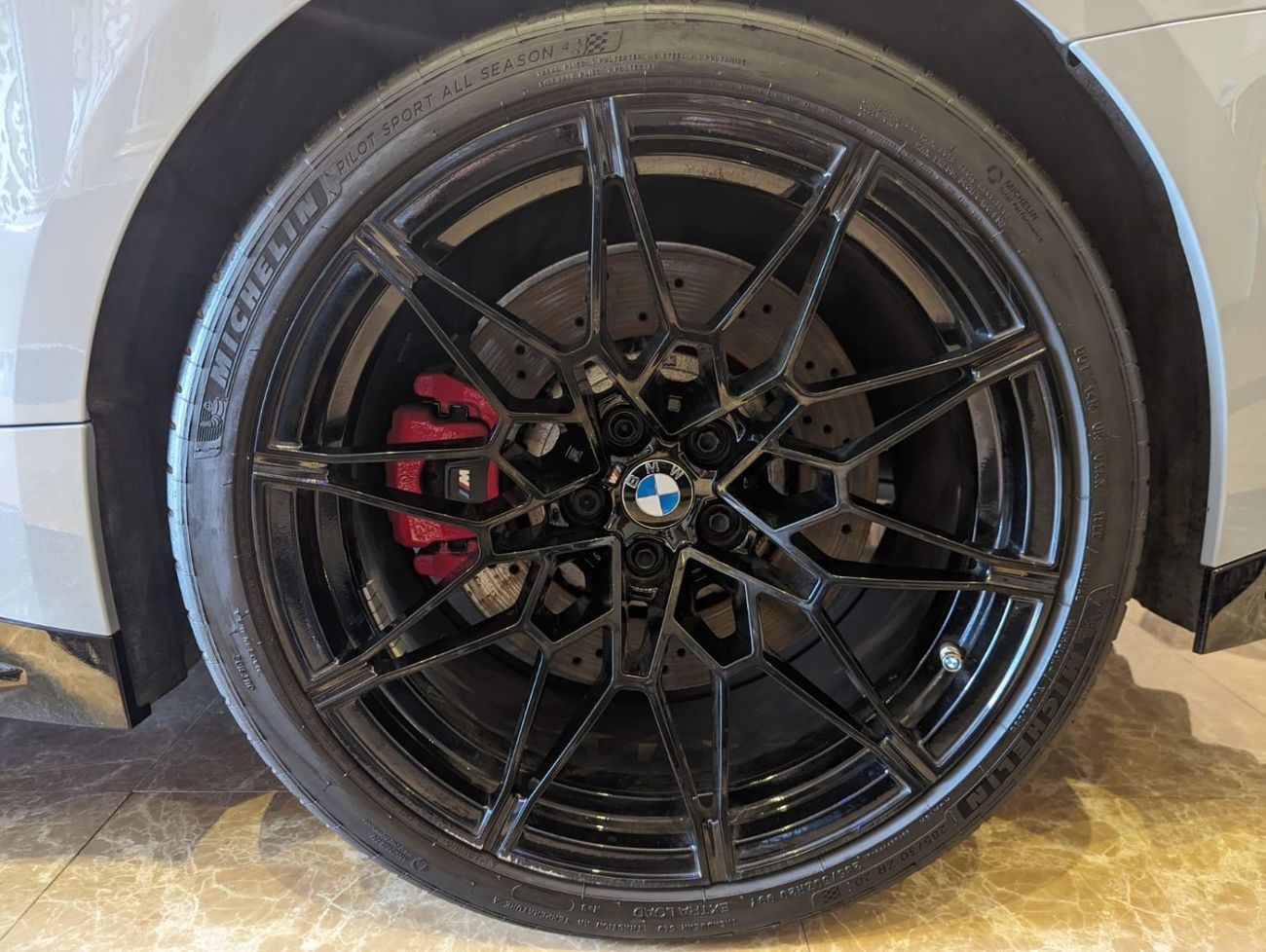 بي أم دبليو M4 كومبتيشن