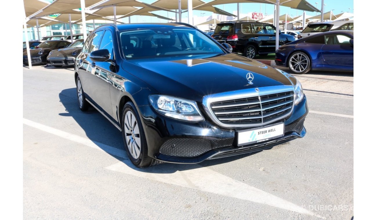 مرسيدس بنز E200 EMC STATION WAGON 2018