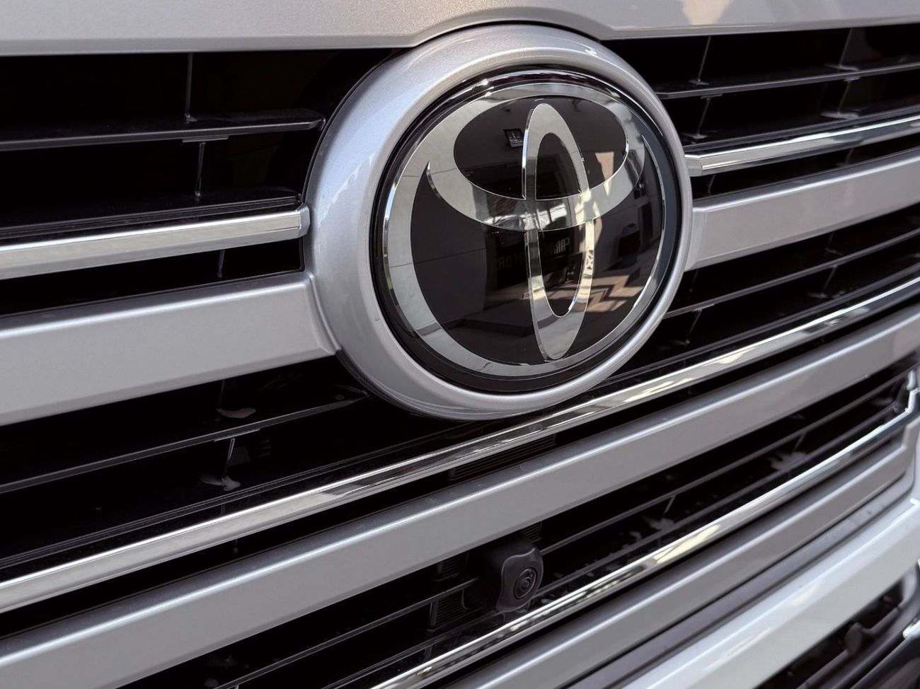 Toyota Land Cruiser 2026 TOYOTA LAND CRUISER 300 VXR 3.5 HYBRID HEV **EXPORT ONLY**التصدير فقط خارج الخليج***