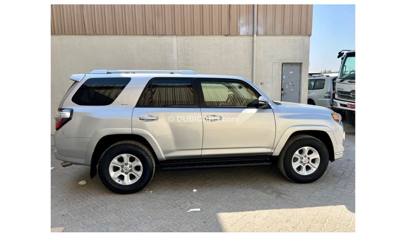 Toyota 4Runner 2016 SR5 PREMIUM 7 SEATS LEATHER SUNROOF USA IMPORTED - ONLY EXPORT