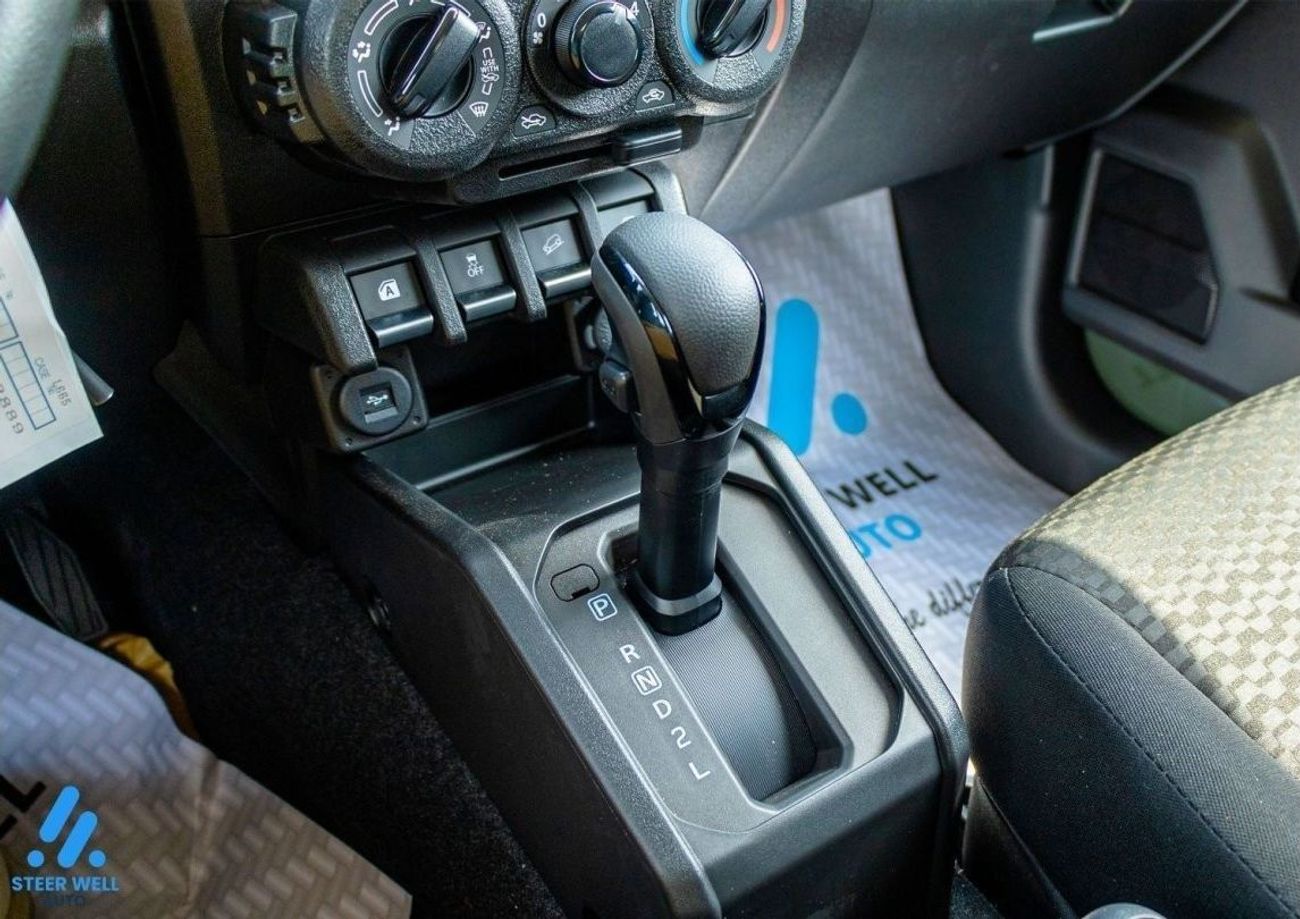 سوزوكي جيمني 2025 GL V4 1.5L Petrol AT / 3 Doors / SLDA + Bluetooth / For Export Only