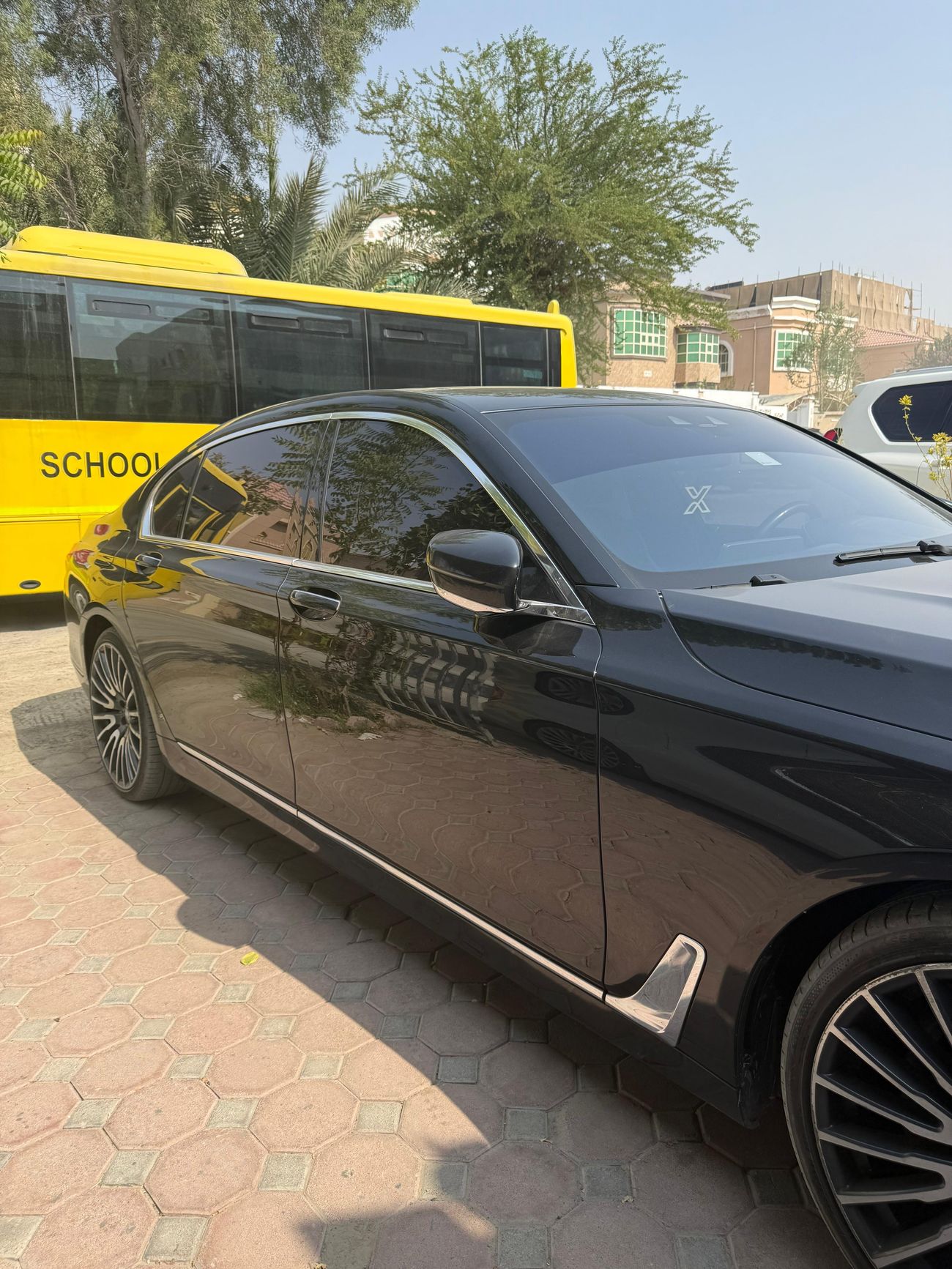 بي أم دبليو 750Li