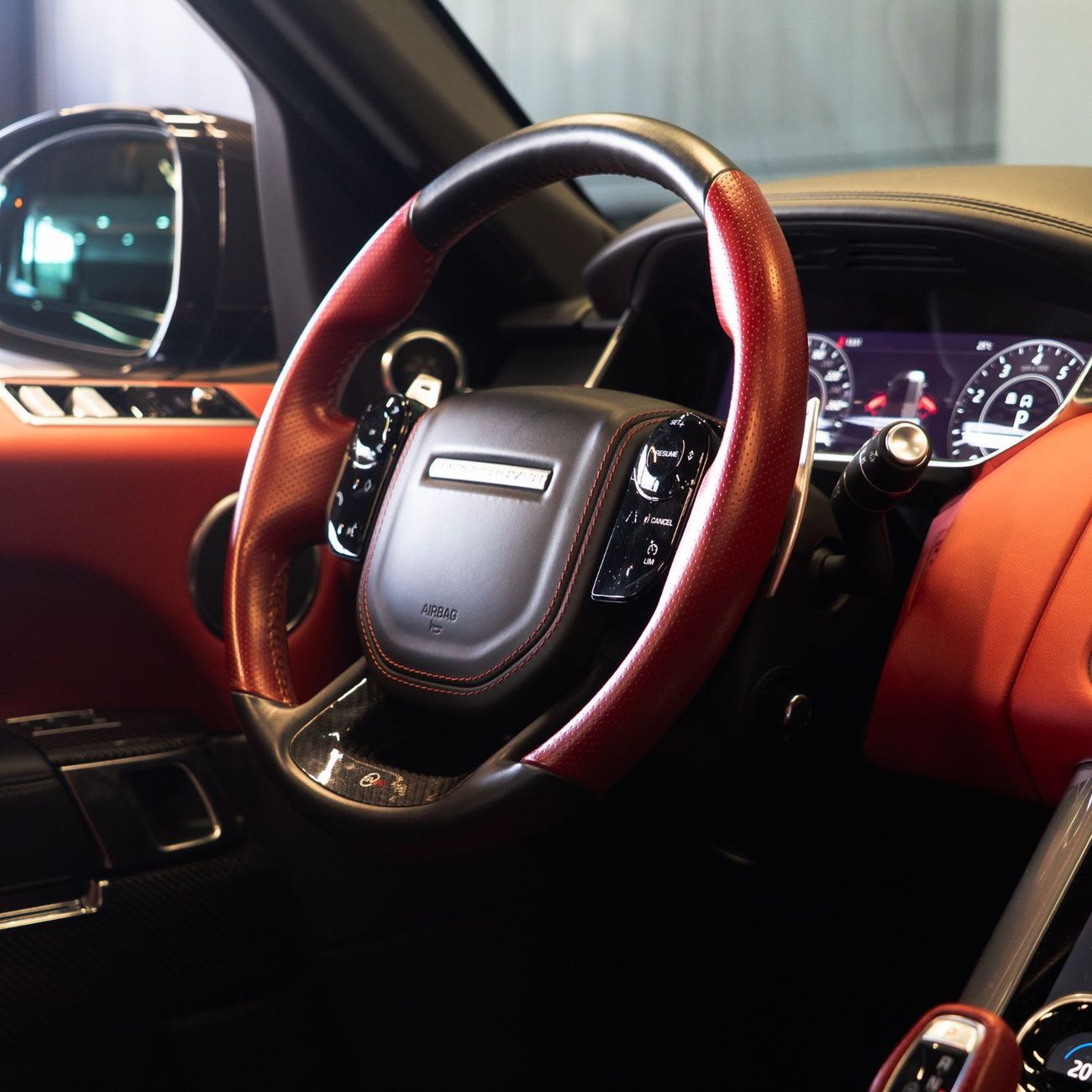 لاند روفر رينج روفر سبورت SVR Carbon Edition 5.0L AED 4,407 pm • 0% Downpayment • RR Sport SVR Carbon Edition • 1 Year Warrant