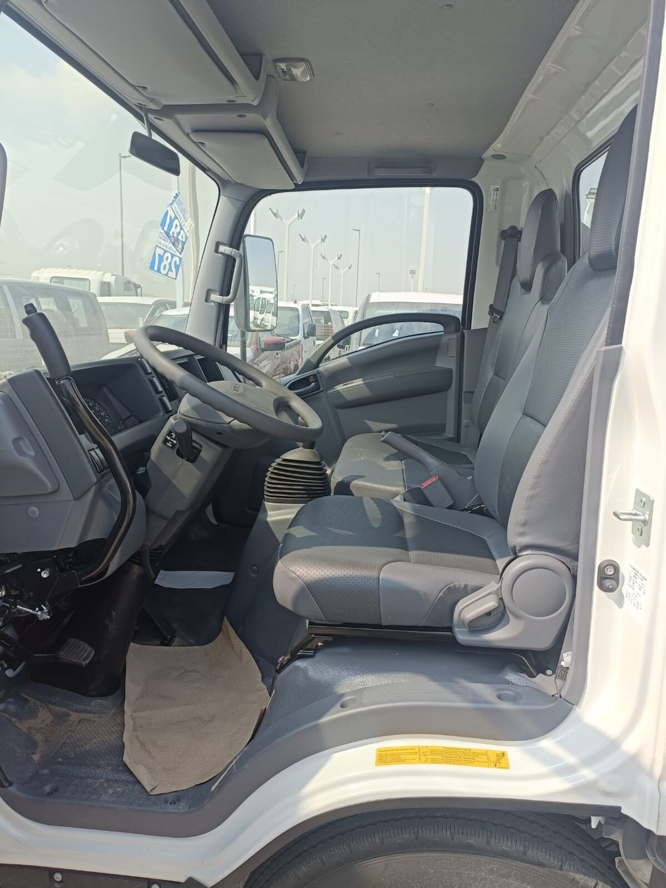 إيسوزو NMR ISUZU NMR DUMP TRUCK, 4570 CC 4-CYLINDER DIESEL ENGINE, MODEL 2025, GVW 4800KG