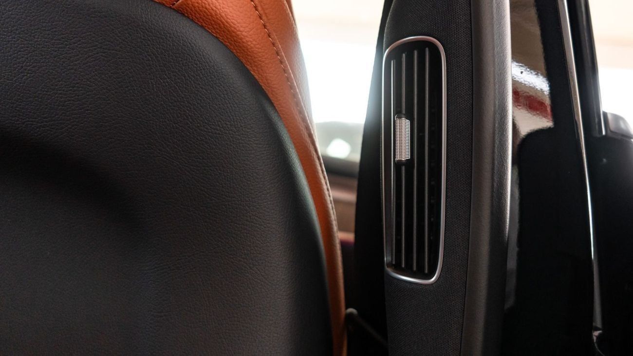 Mercedes-Benz GLC 300 2025 | MERCEDES GLC 300 L 4MATIC DAYNAMIC 7 SEATS