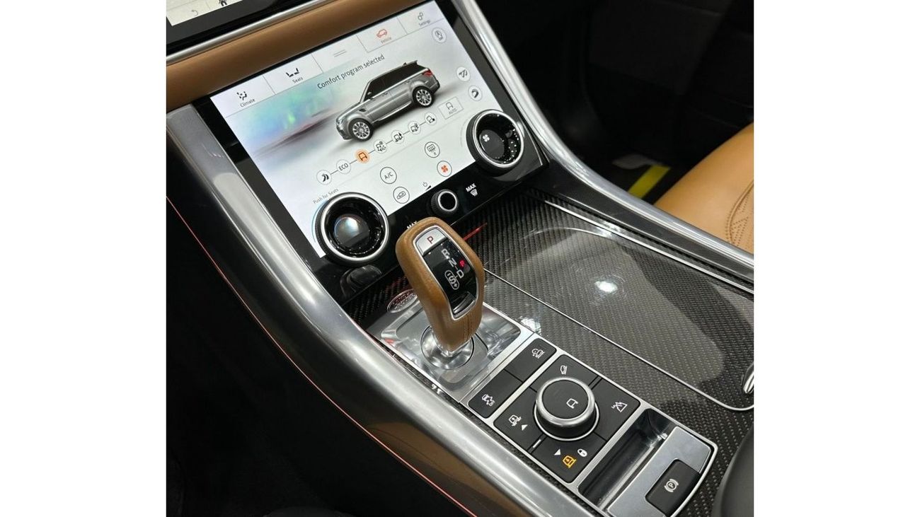 Land Rover Range Rover Sport 2022 Range Rover Sport SVR, 2027 Range Rover Warranty + Service Pack, Full Options, Low Kms, GCC