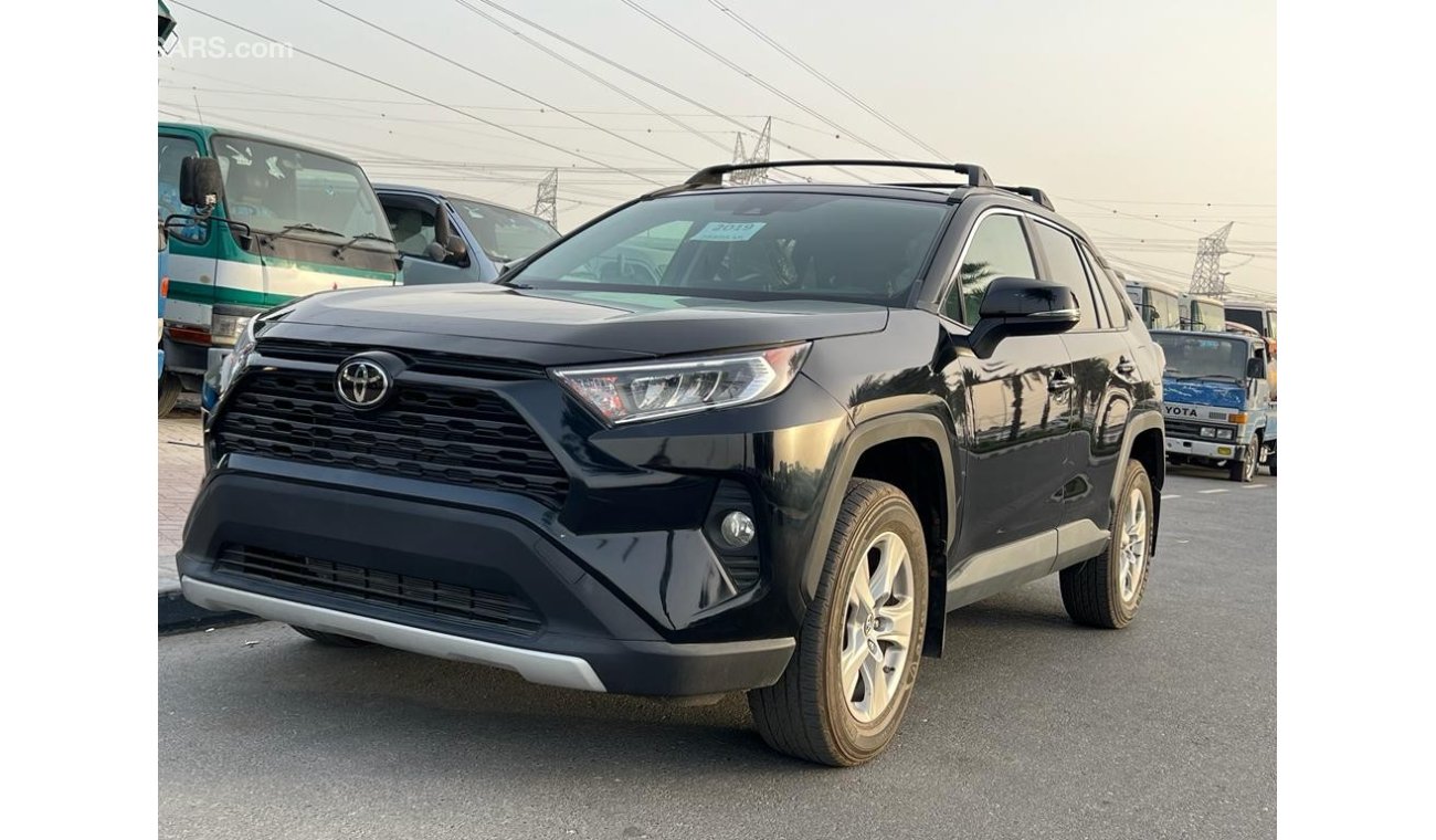 تويوتا راف ٤ RAV4 XLE 2019 FULL OPTION