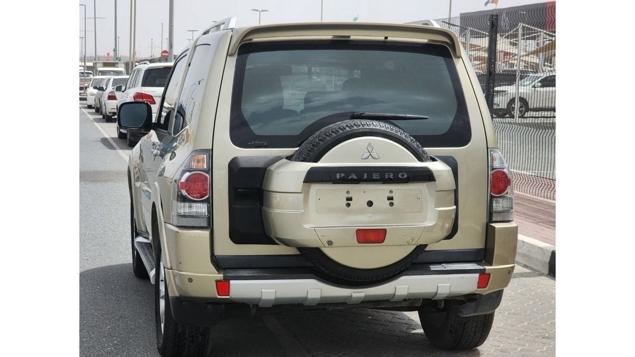 ميتسوبيشي باجيرو ميتسوبيشي باجيرو ٣.٨