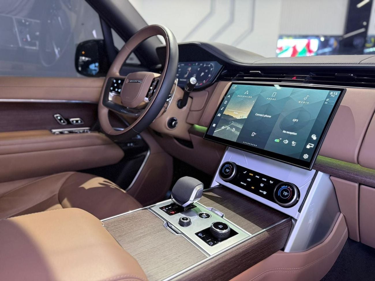 لاند روفر رينج روفر AUTOBIOGRAPHY LWB P530 AUTOBIOGRAPHY LWB P530