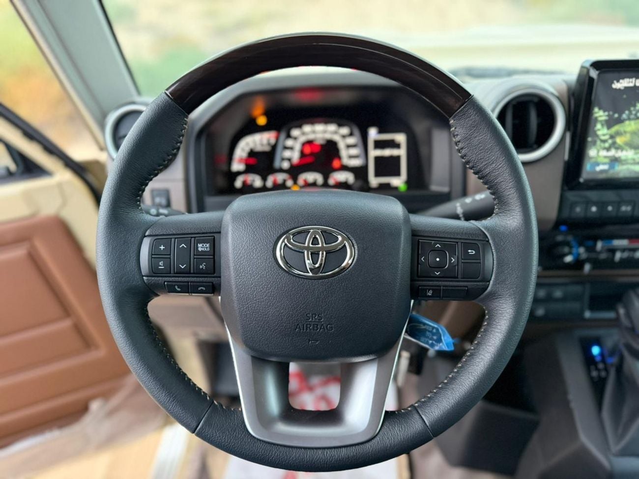 تويوتا لاند كروزر بيك آب 4.0 SINGLE CAB FULL SAUDI SPECS