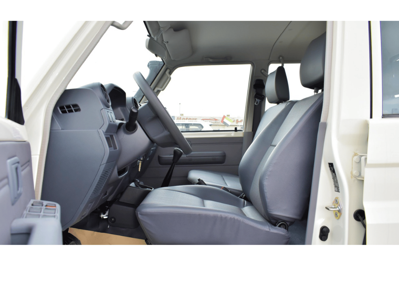 Toyota Land Cruiser Pick Up ECTJRY001 - 2023 Toyota LC79 Double Cab - 4.2L Diesel Manual - White