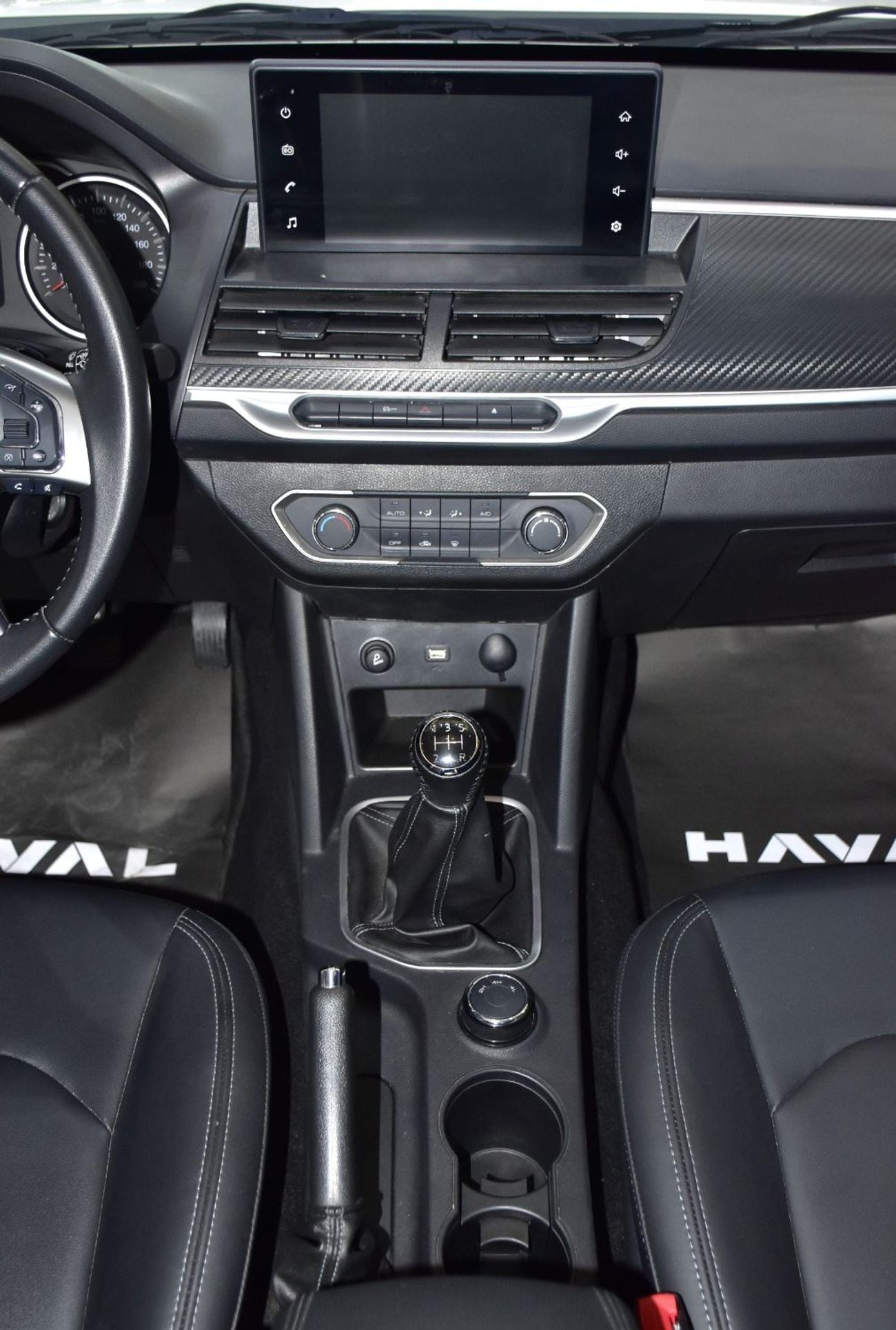 جريت وول وينغل EXCELLENT DEAL for our Great Wall Wingle 7 - 4x4 ( 2023 Model ) in White Color GCC Specs