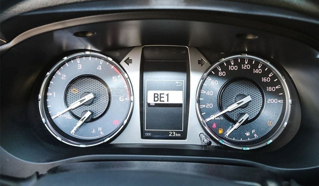 Toyota Hilux 2023, Toyota Hilux DC, 2.4L Diesel 4WD 6M/T