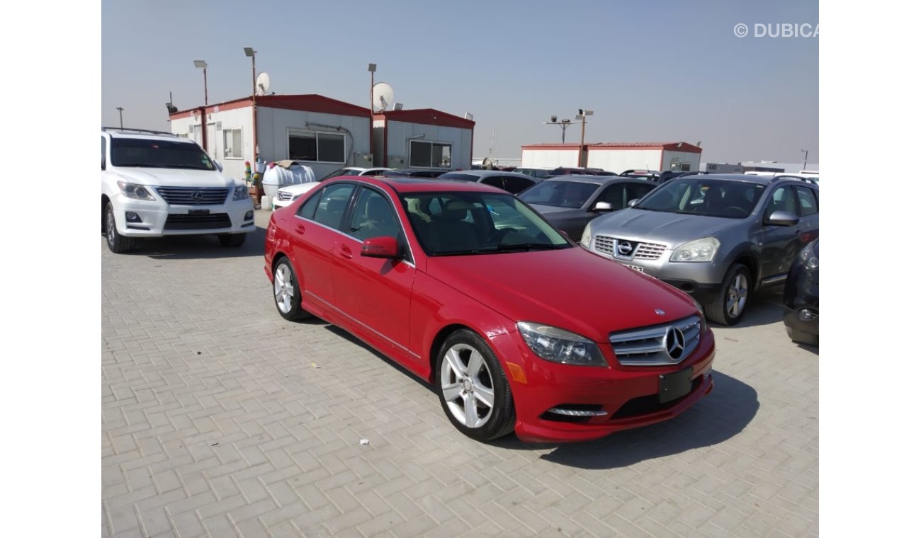 مرسيدس بنز C 300 ‏مرسيدس سي 300 موديل 2011 وارد امريكي في حالة ممتازة