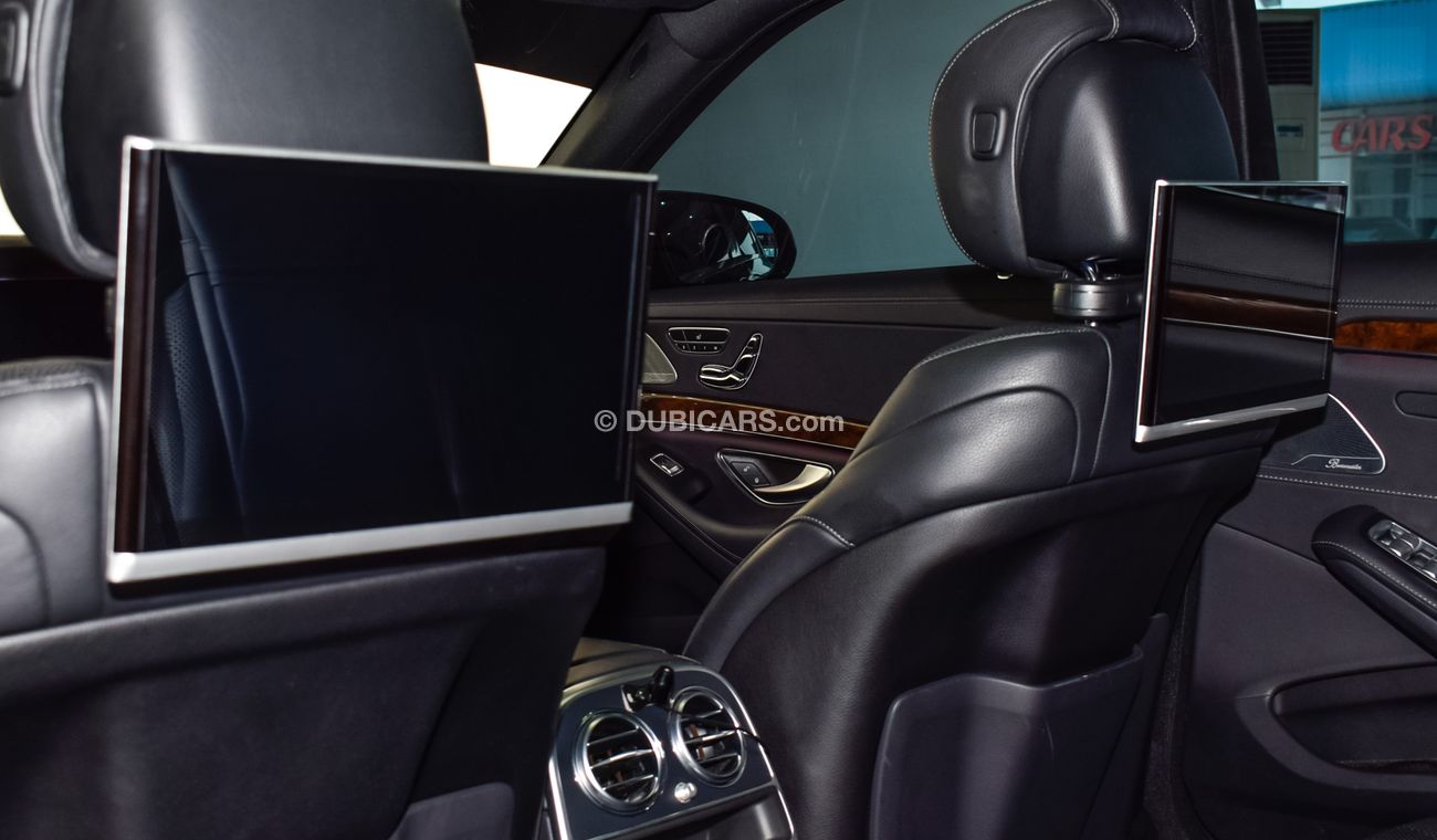 Mercedes-Benz S 550 With S 650 MAYBACH Kit