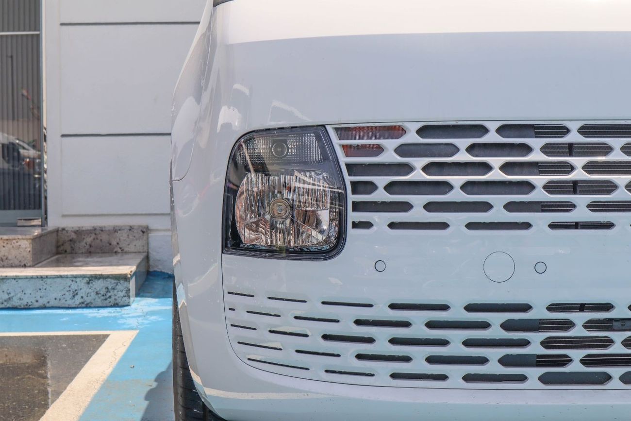 هيونداي ستاريا Hyundai staria 3.5L 2025model A/T 11 seaters