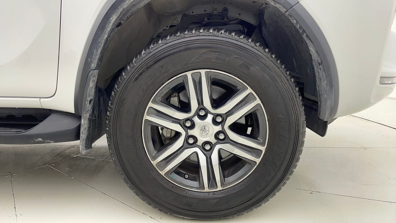 Toyota Fortuner EXR 2.7L (160 HP) EXR 2.7 | Zero Down Payment | Home Test Drive