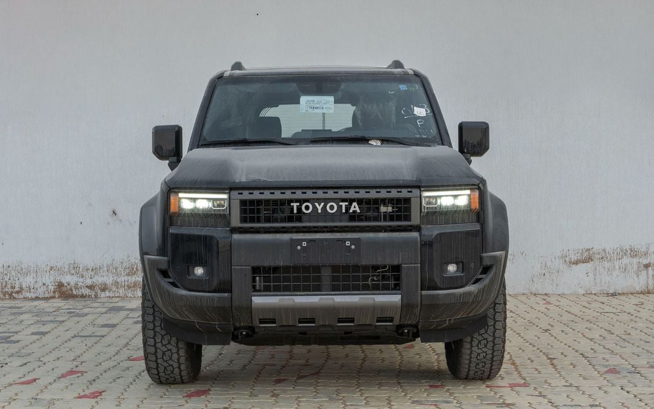 تويوتا برادو ADVENTURE 2026 Toyota Prado Adventure 2.8L AT Diesel (Black-Maroon)