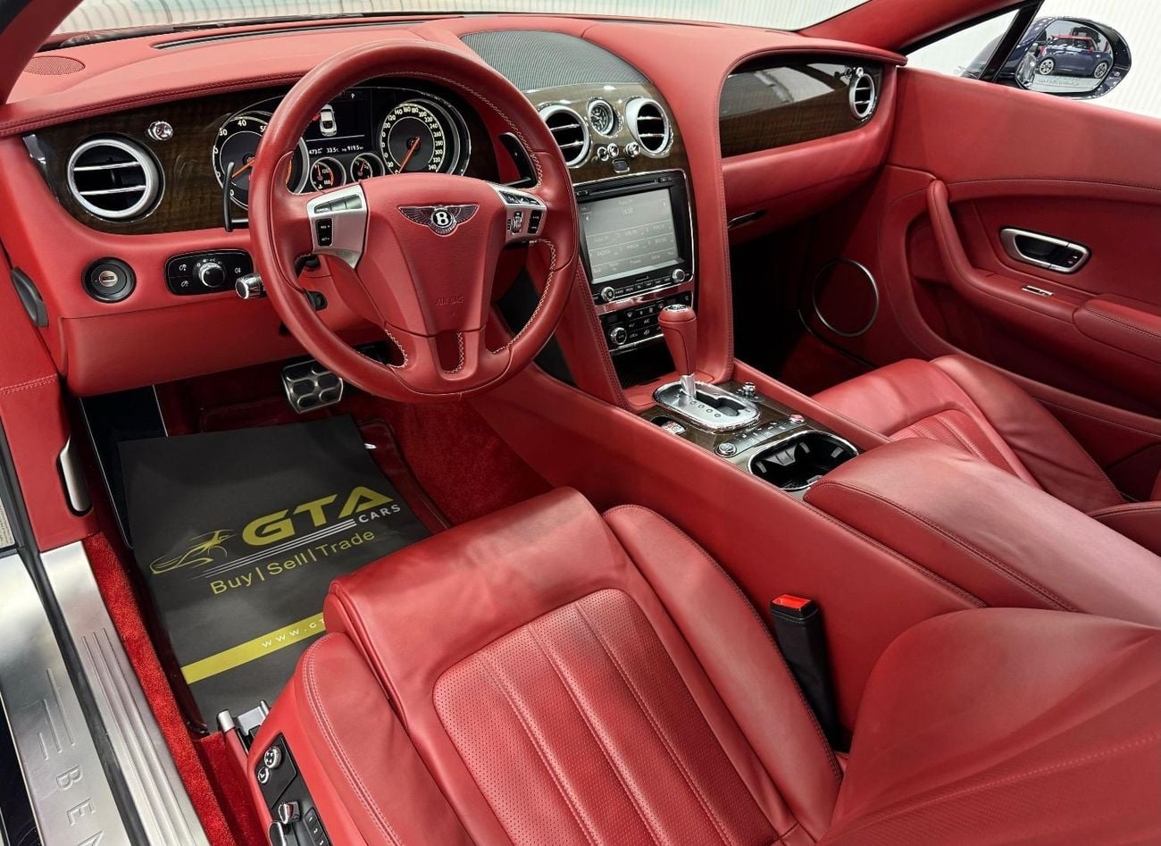 بنتلي كونتيننتال جي تي 2015 Bentley Continental GT V8, Full Service History, Very Low Kms, Excellent Condition, GCC