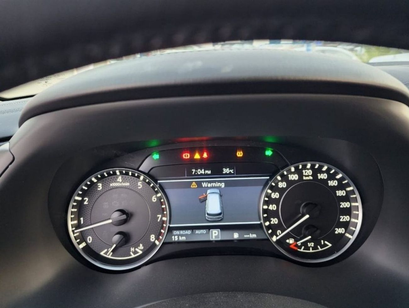 نيسان باترول نيسان باترول بلاتينيوم 4.0 لتر بنزين ، دفع رباعي ، V6 ، دفع رباعي ، 5 أبواب ، 360 كاميرا ، رادار ، م