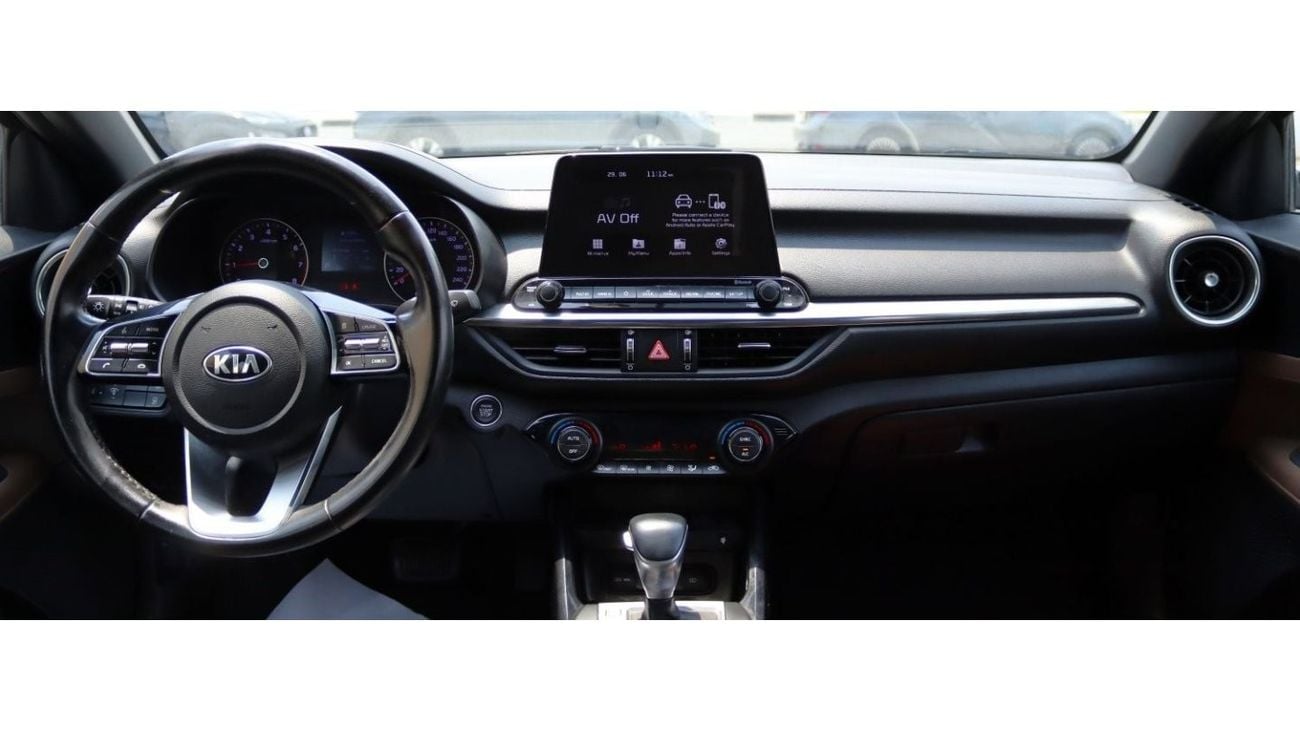 كيا سيراتو MPI توب خالية من الحوادث - خليجي - مكينة 1600 سي سي - فل اوبشن - السيارة بحالة ممتازة من الداخل والخ