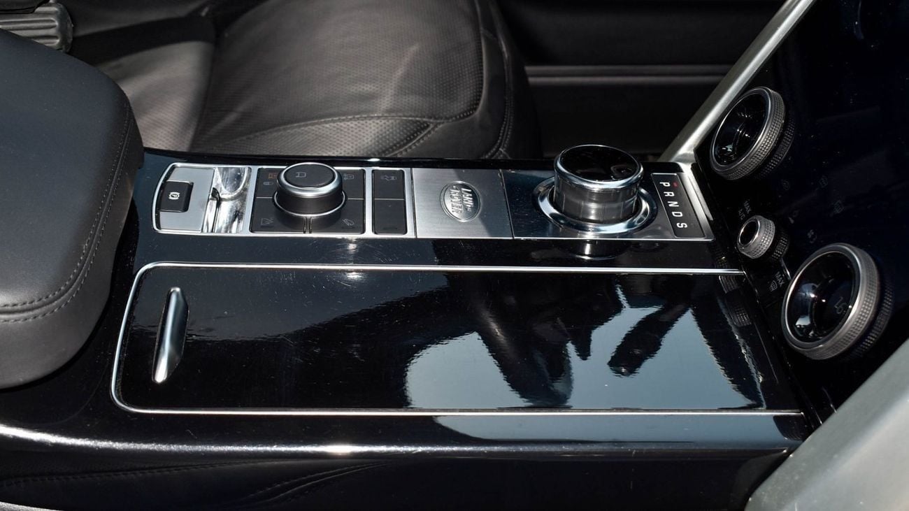 لاند روفر رينج روفر 5.0 L V8