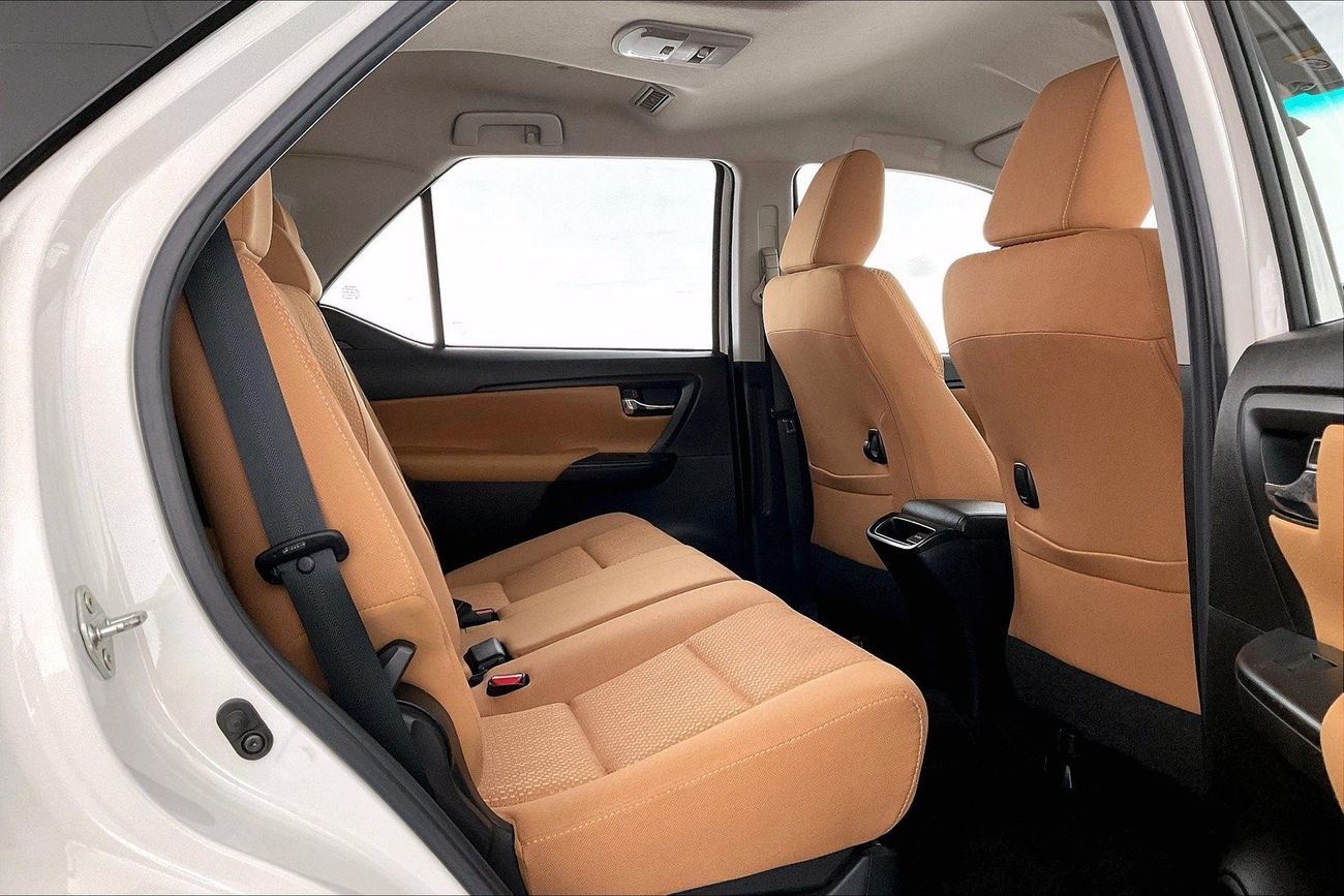 ميتسوبيشي مونتيرو سبورت GLS Mid | ضمان مجاني لمدة عام | 0 دفعة أولى