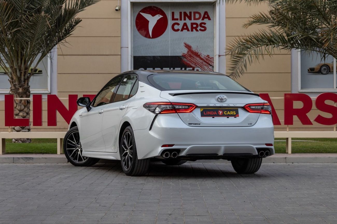 Toyota Camry Sport