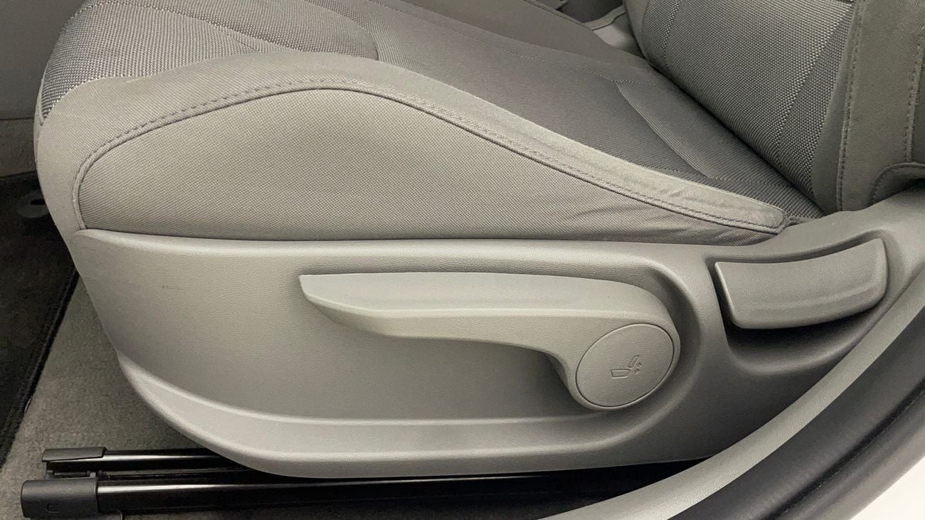 Hyundai Elantra SMART 1.6 | Zero Down Payment | Home Test Drive